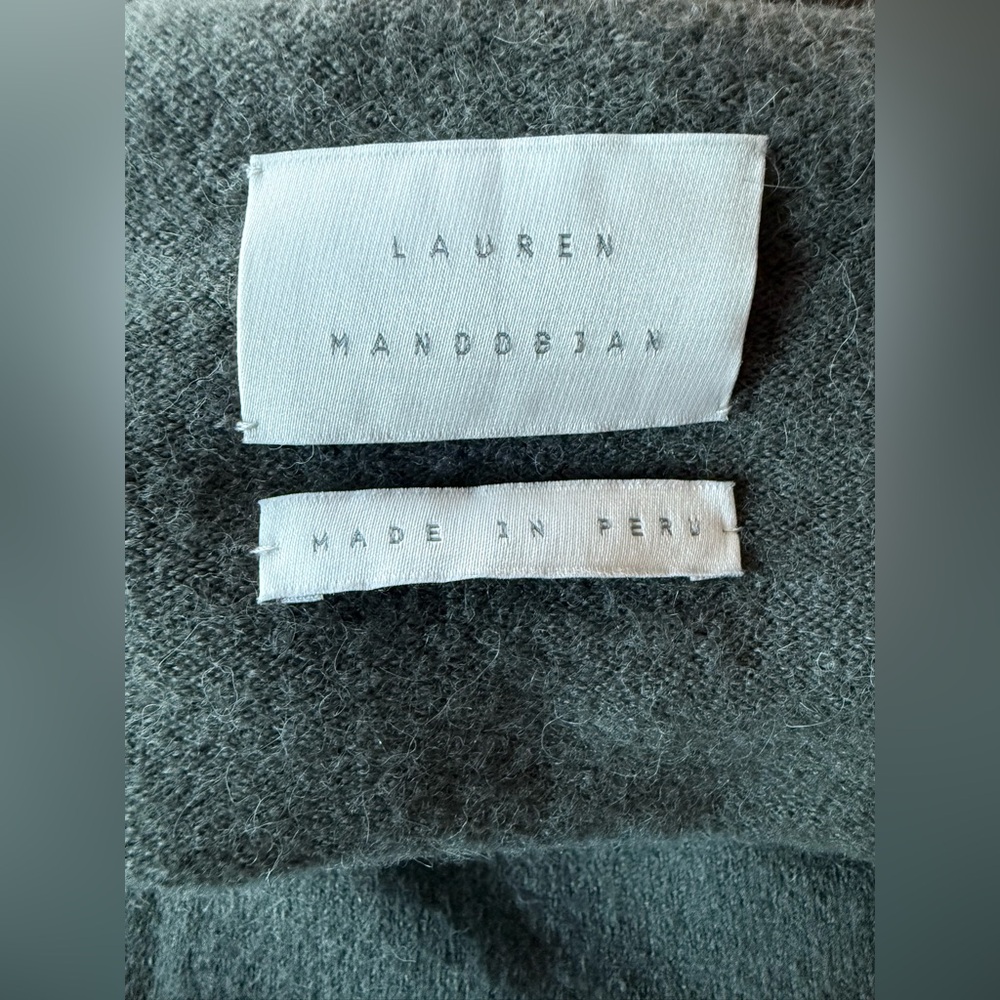 Lauren Manoogian extremely soft cozy beautiful sweater 
Size 2
Worn once